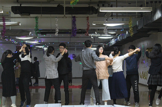 伟德国际1946集团有限公司